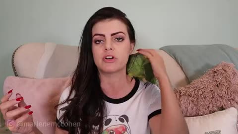 10 People who should NEVER Get a Parrot, Are You one of Them?