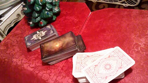 Daily Tarot Reading All signs 3 card spread December 20,2020