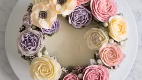 Beautiful cake decorating