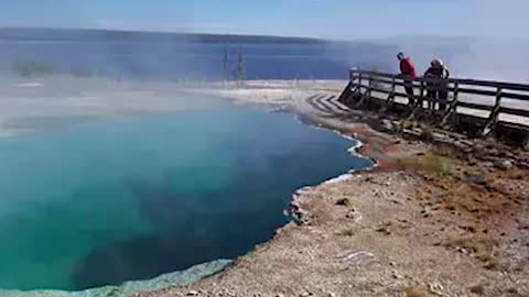 Foot found in Yellowstone hot spring causes investigation