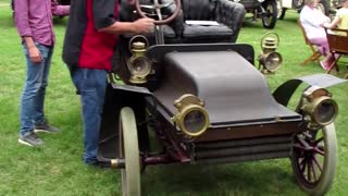 Unrestored 1902 Thomas running