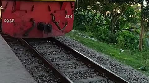 The train passed right in front of me