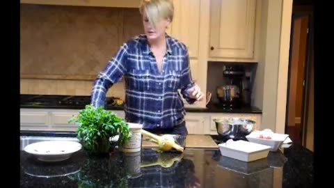 Cooking with Carrie Episode 2: Holy Guacamole!