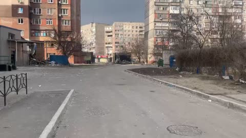 Mariupol emerges from the siege. Destroyed cars and damaged housing. Filipp Orlik St., NW Mariupol