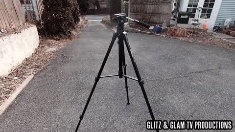 Magnus VT-300 Tripod Review