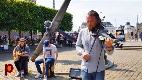 Street Musicians - Amazing Violinist in the streets os Copenhagen, Denmark.