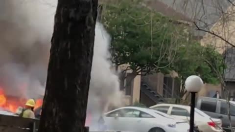 Austin Police Save Man From Burning Vehicle