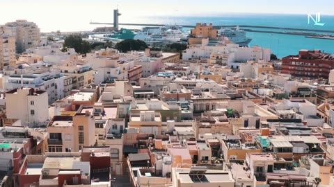 LE SERRE D'EUROPA DI ALMERIA IN ANDALUSIA IN SPAGNA DEL SUD da dove importiamo frutta e verdura DOCUMENTARIO e importeremo in futuro visto che MERDALIA💩 è tutta inquinata.Nel nord Italia è stato accertato l'uso di fanghi tossici nei campi