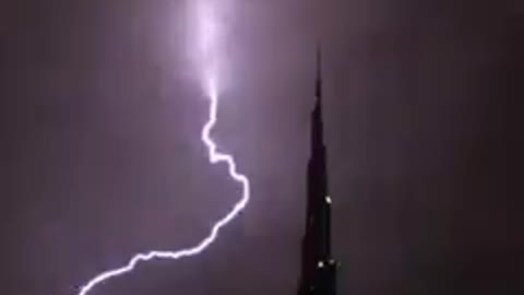 Burj Khalifa Thunder Lightening Amazing view 2021