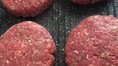 No-Oven Homemade Burger Patties