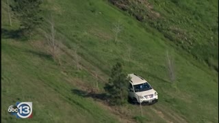 High Speed Police Chase Goes Off Road in Houston!