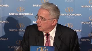 Una jueza colombiana ordena la libertad del expresidente Álvaro Uribe