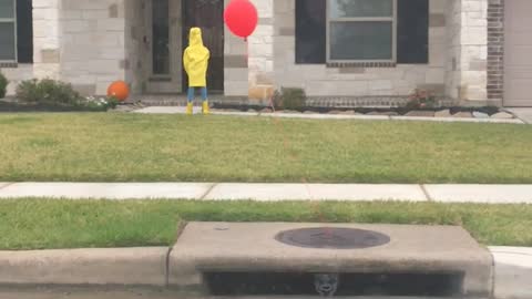 Lawn Has Iconic Halloween Decorations