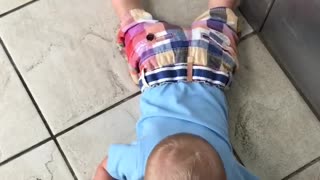 Tot Boy Drops To The Floor When Elevator Goes Down