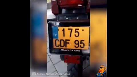 How to switch the plate number!
