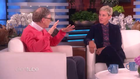 Bill Gates Chats With Ellen For The First Time ⌚