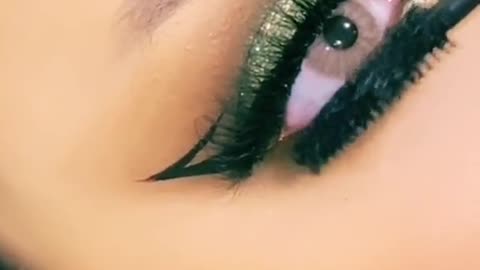 Eyes make up Bridal makeup