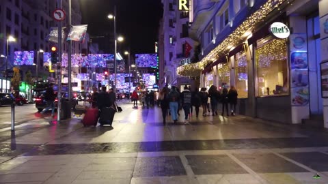 Walking in MADRID Spain Christmas Lights 4k