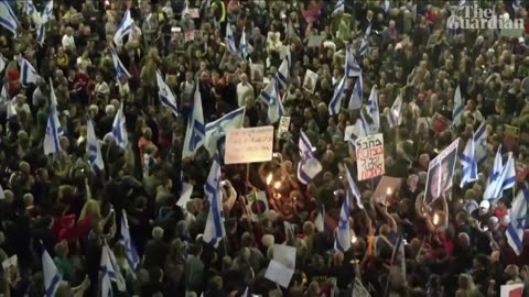 Tens of thousands of Israelis protest against Netanyahu in Tel Aviv