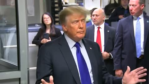 Donald Trump Visits NYPD On 20th Anniversary Of 9/11