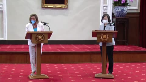 LIVE: Nancy Pelosi speaks to the media in Taiwan