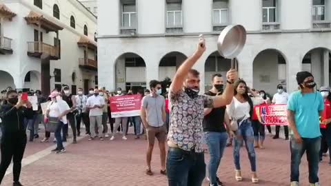 “Tu hijo está pasando hambre”