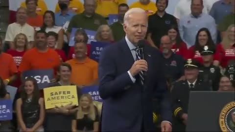 Entire internet CRINGES at how Joe Biden addresses 9-year-old in crowd