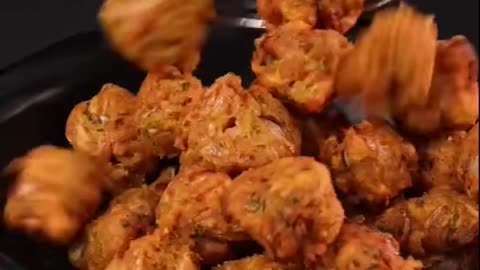"Crispy Bread Pakode Recipe: Perfectly Fried Indian Snack"