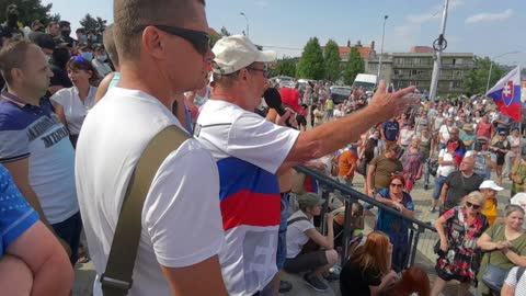 chcemeslobodu.sk - protest pred Národnou Radou 24.07.2021 - část 6