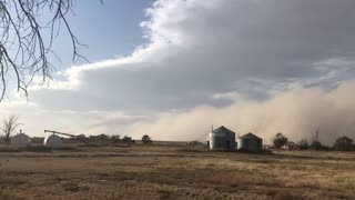 Massive dust storm captured on camera near Granada, Colorado