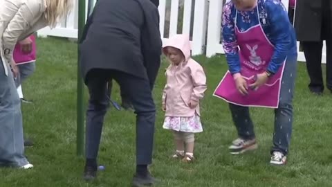 Little Girl BURSTS Into Tears As Joe Biden Approaches Little Girl During White House Easter Egg Hunt