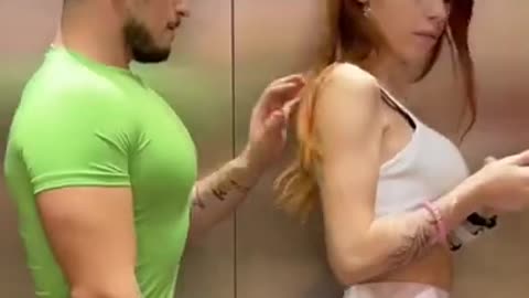 Shmeksss_-_elevator_prank_police_woman_gym_-_PopCornRest