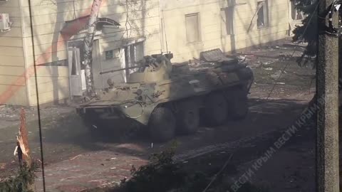 BTR-82A w Russian Marines of the Black Sea Fleet in Mariupol - Ukraine War Combat Footage 2022
