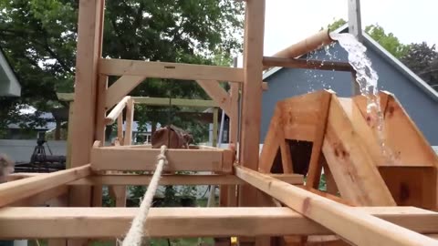 Man re-builds DaVinci's Saw Mill