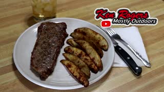 Grilled Steak & Potato Wedges