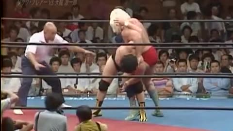 (1981.10.06) Ric Flair vs Genichiro Tenryu - AJPW