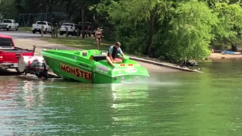 Monster offshore power boat racing team