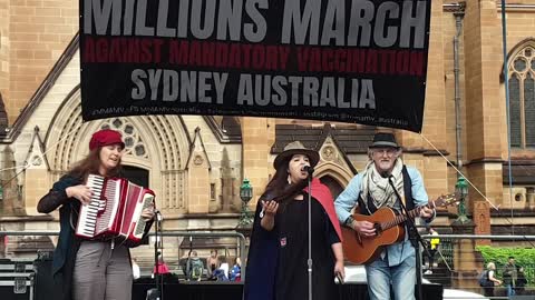 2021-11-27 - Millions March (Sydney) - Ayse Goknur Shanal