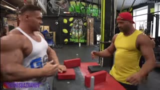 Hulk Armwrestling VS Gym