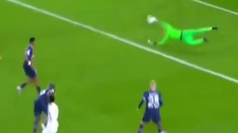 Football ➤ Enjoy Powerful Kicks ➤➤ Humiliating Goals in Football History ➤➤➤Nice quick kick