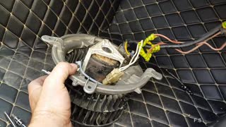 Heater Blower Motor Brushes Replacement of Mersedes w210