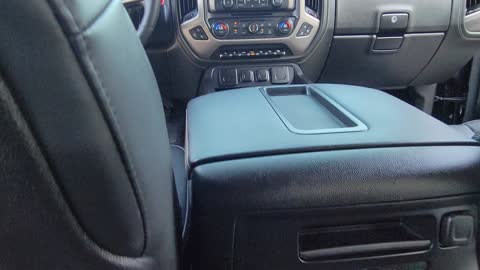 2015 GMC 2500HD Denali Duramax interior preview