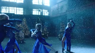 Lindsey Stirling - Carol of the Bells (Official Music Video)