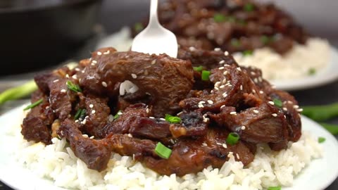 Delicious Korean Beef Bulgogi Recipe Revealed! 🇰🇷 #KoreanFood #CookingTips