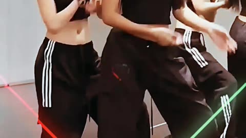 Cute girls dance, Funny dance