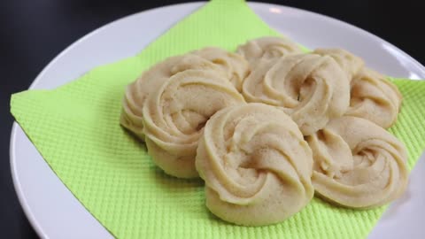 COPYCAT Royal Danish Butter Cookies [CHRISTMAS COOKIES RECIPE]