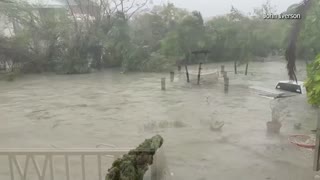 'Extremely dangerous' Hurricane Ian slams Florida