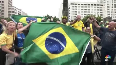Brazil's Bolsonaro Tells Protesters