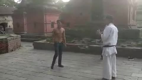 This amateur guy challenged the karate guy Ending was great