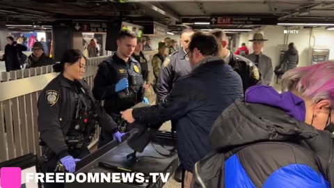 NY Governor deploys National Guard & State Police to NYC Subway